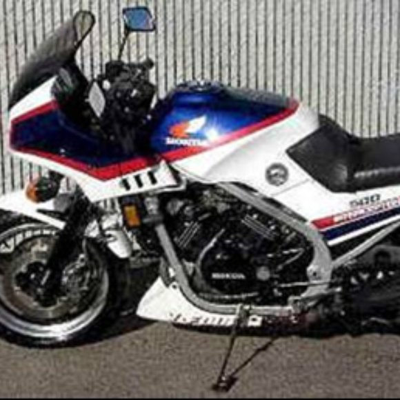 G's Closet!! - Picture 7 of 9